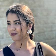 Luisa Lima's Instagram, Twitter & Facebook