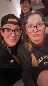 Hairdresser recommendations for thick wavy hair cuts