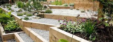 Jardin En Pente 33 Idees D Amenagement Vegetal Avec Images Amenagement Jardin En Pente Jardin En Pente Amenagement Jardin