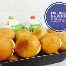 Tapi jika sambal belacan yang ditumbuk lebih sedap, saya sanggup tumbuk demi dapat hasil yang terbaik. Buat Sendiri Pau Sambal Kuih Burger Malaysia Yang Sedap Gebus Dan Pasti Menjadi