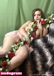 Bbhoneypot  macchiatomayhem Nude Leaks OnlyFans Photo 17 - Nudogram v2.1