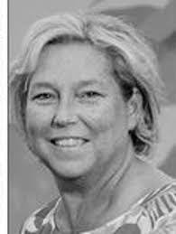 Jennifer Crossman's Instagram, Twitter & Facebook