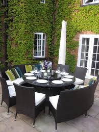 Simple Outdoor Dining Room Ideas 12 Round Patio Table Round Outdoor Dining Table Outdoor Tables And Chairs