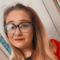 Kristen Meeks's Instagram, Twitter & Facebook