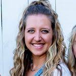 Shelly Nez's Instagram, Twitter & Facebook