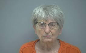 Too much for me': Note reveals 82-year-old woman's alleged motive for  killing husband >> https://tinyurl.com/3nb7t9cn
