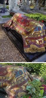 Rudolf Nureyev One Of The Most Celebrated Ballet Dancers Of The 20th Century Died On January 6 1993 He Is Buried I Nureyev Famous Graves Unusual Headstones