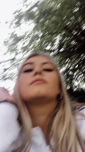 Elizabeth Collman's Instagram, Twitter & Facebook