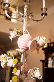 Whimsical Alice In Wonderland Wedding Loverly Alice In Wonderland Wedding Theme Alice In Wonderland Wedding Wonderland Wedding Theme