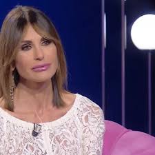 Arianna David: "Ho tentato di togliermi la vita, mio marito mi ha salvata"