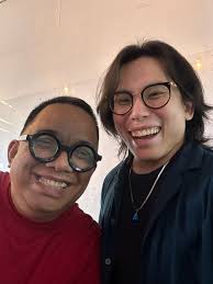 DID YOU KNOW THAT … NORA AUNOR's NV Productions used to hold office here in  the FIRST UNITED BUILDING in Escolta Manila? I was able to meet with the  owners of the