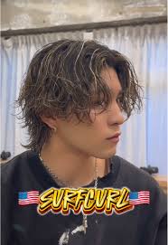 海外サーファー 髪型