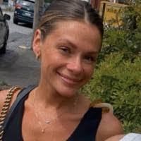 Lucy Downey's Instagram, Twitter & Facebook