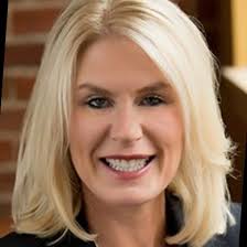 I was honored to celebrate this award with the STAQ Team today! Thank you  for your partnership Laura Bray!