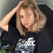 58 Super Hot Long Bob Hairstyle Ideas That Make You Want To Chop Your Hair Right Now Ecemella Hair Styles Aesthetic Hair Lob Hairstyle
