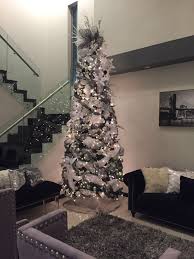 Black And White Christmas Tree Ideas Black White And Silver Christmas Tree Black Christmas Trees Black Christmas Tree Decorations Christmas Tree Inspiration
