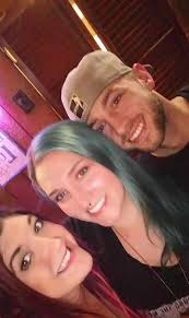 Here's a picture of me without a beard. 😂 Happy Saturday 🤘