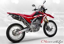 Begitu juga dengan motor klx yang dibuat oleh kawasaki, perusahaan itu sengaja membuat motor ini dilengkapi dengan tampilan design yang menarik sehingga para user pun banyak yang menggunakannya untuk dijadikan sebagai sarana transportasi. Harga Honda Crf250l 2021 Review Spesifikasi Gambar Otomotifo