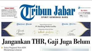 Namun ternyata emas juga selain sebagai perhiasan dapat juga dijadikan investasi yang menguntungkan. E Vt87zqv9z2gm