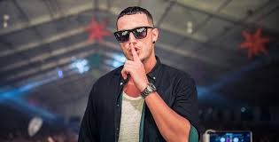 Complete list of dj snake music featured in movies, tv shows and video games. Ingin Untuk Albumnya Sendiri Dj Snake Batal Beri Lagu Kepada Rihanna Creative Disc