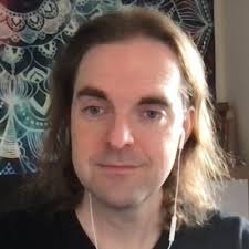 Dr Dani Jones (danijones.bsky.social)