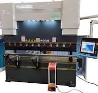 ‫DA66T صفيحة حديد ألومنيوم 8 + 1 محور CNC مؤازر هجين آلة ثني ...‬‎