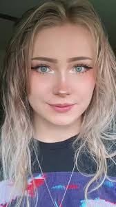 Understanding the Difference Between Doe Eyes and Siren Eyes