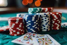 Live Dealer Games: Bringing the Casino to Your Home - YIVU