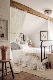 The Best Bedroom Decor Ideas With Farmhouse Style 06 Master Bedrooms Decor Rustic Master Bedroom Rustic Farmhouse Bedroom