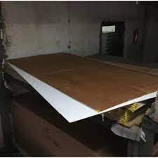 Selain itu, warna yang dihasilkan lebih awet (tidak cepat pudar). Jual Triplek Melamin Kunci Manggala Indo Trading