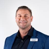 Edward Rios's Instagram, Twitter & Facebook