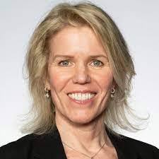 Kelly Ahlfeld's Instagram, Twitter & Facebook