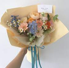 The floral arrangement basics for aesthetic bouquets; Art On Twitter Flowers Bouquet Gift Pretty Flowers Flower Arrangements