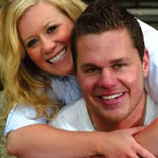 Thomas, Spalding set nuptials