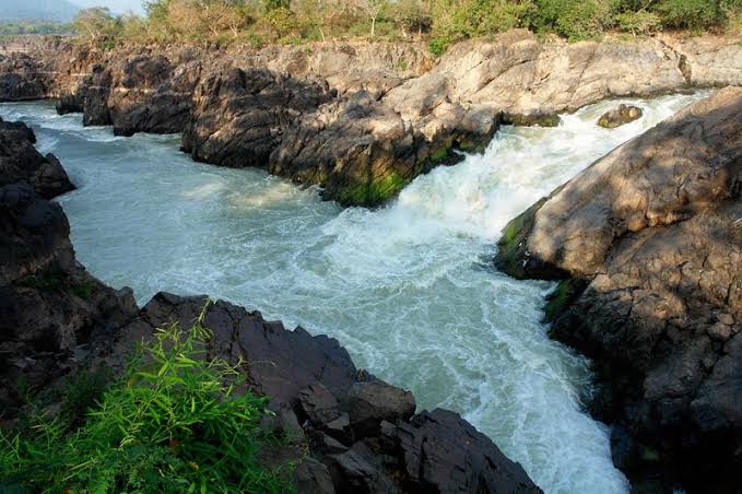 ผลการค้นหารูปภาพสำหรับ สี่พันดอน"