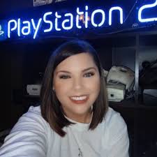 Tiffany Dodd (@aQueenOfHearts)