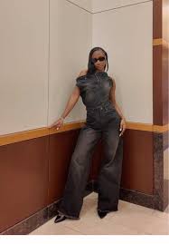 looks like I’m wearing a pant 😂🔥 #fypシ #fyp #foryou #foryoupage #trending  #outfitinspo #outfit #viral #prada