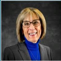 Betty Rine's Instagram, Twitter & Facebook