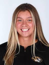 Melinda Roden's Instagram, Twitter & Facebook