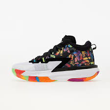Denn in den richtigen sportschuhen bist du deinen gegnern überlegen und kannst die körbe für dein team werfen. Basketballschuhe Bis Zu 31 Rabatt Footshop