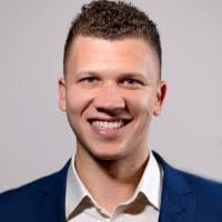 6300+ perfiles de «Noa»