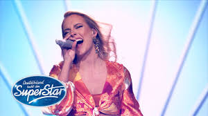 Ramon ist der gewinner der diesjährigen staffel. Bohlens Eine Nacht Im Video Dsds 2020 Ramon Roselly Gewinnt Mit Massivem Vorsprung Svz De