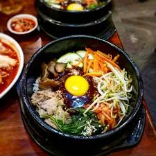 Makan malam enak nasi cumi pasar atom dan 5 tempat makan malam di surabaya yang terkenal enak saat merasa lapar di malam hari, tidak perlu khawatir karena ada banyak kuliner di surabaya yang bisa dicoba. 10 Restoran Korea Di Surabaya Cocok Untuk Makan Bersama Keluarga