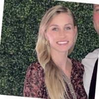 Danielle Perdue's Instagram, Twitter & Facebook