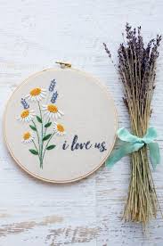 Download floral wreath embroidery designs at annthegran.com. 25 Modern Floral Embroidery Patterns Swoodson Says