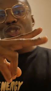 📸 @straw_hat_sam, 🎼 @samgendel x @s.wilkes.music x @daniel.aged x  @leavingrecords, ✨ @kanyewest x @yasiinbey x @phillyfreeway x @noblewood x  @dondacreative x @dondaofficial, 👕💳 @larayiasbodega x ...