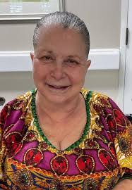 Beverly Roth's Instagram, Twitter & Facebook