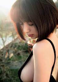 画像 池田エライザさん おっぱいが収まりきらない アイドル虎の穴 美容 池田エライザ 女優