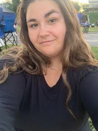 Hey guys! Im Selena, im new to the area! Some of you may recognize me as  the “Scentsy Lady” at the saturday markets, which is awesome! If you dont  know me or