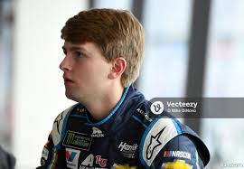NASCAR Cup Series driver William Byron (24) speaks to reporters during the  Daytona 500 Media Day at Daytona 500 Club. 63482675 Imagen editorial